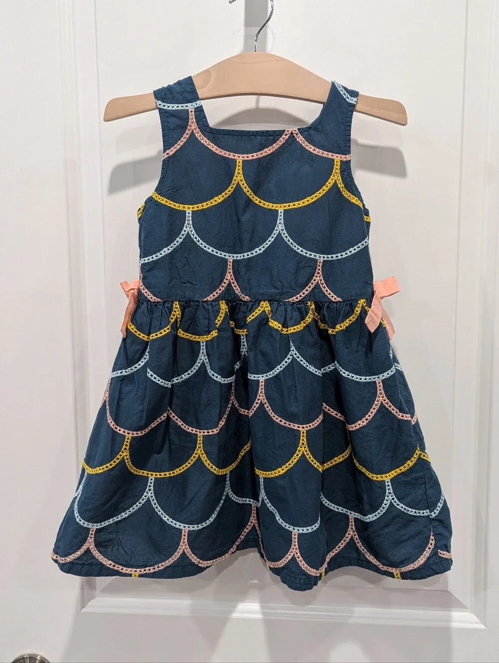 Oshkosh Genuine Kids Blue Scallop Peach Orange Yellow Stitched Embroider Size 4T
